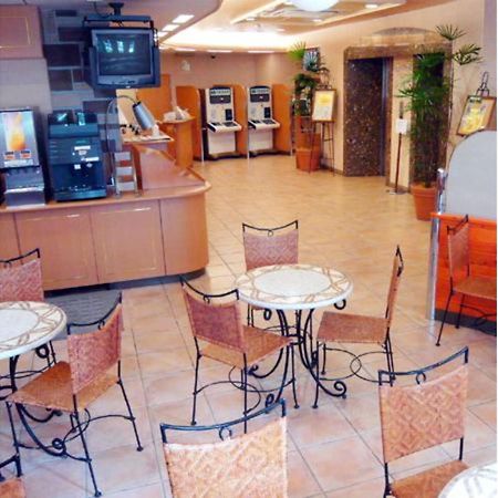 R&B Hotel Hakata Ekimae 1 - Vacation Stay 16386V 후쿠오카 외부 사진